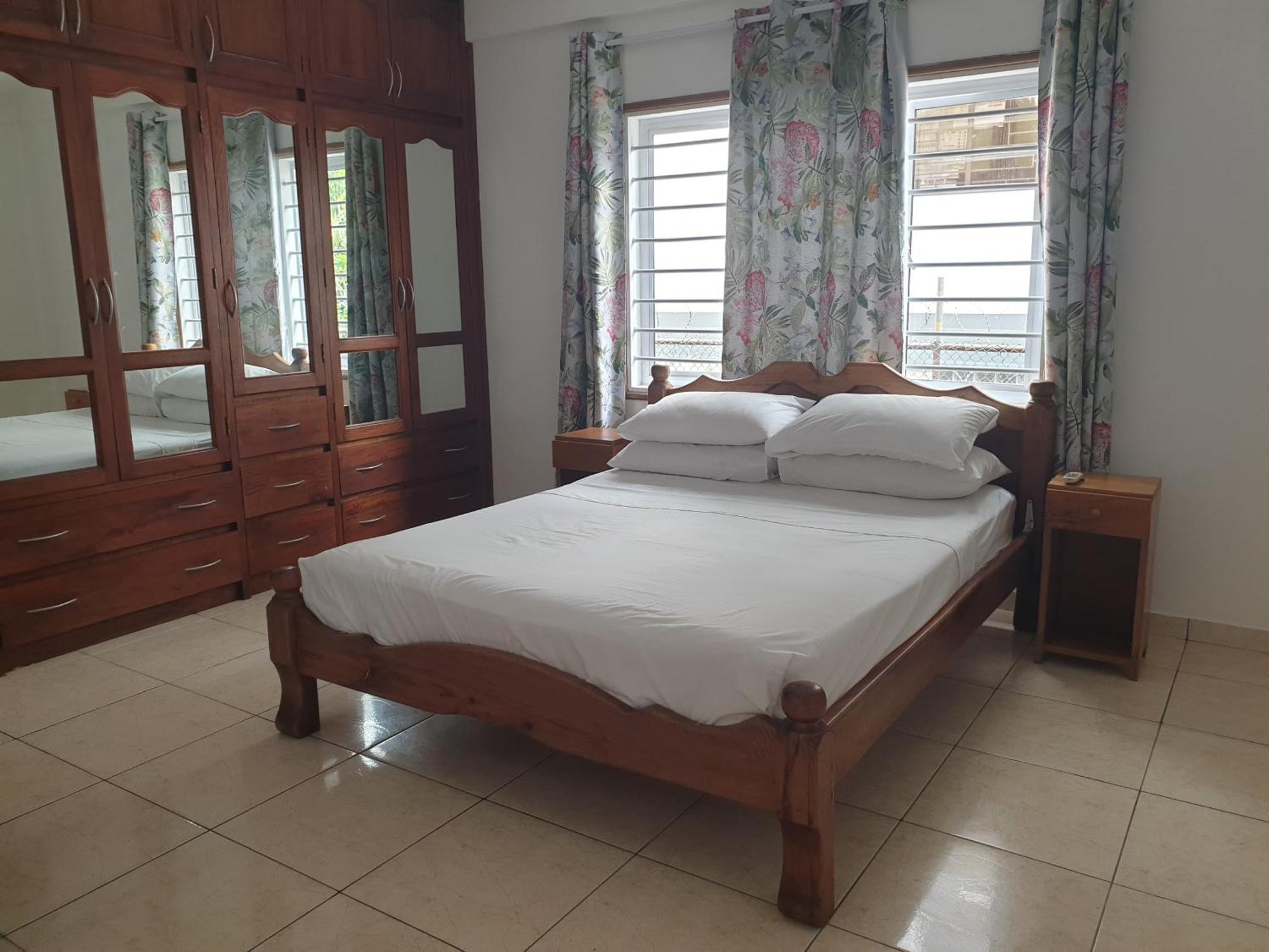 Palmont Commercial Self-Catering Apartments - Beau Vallon Exterior photo