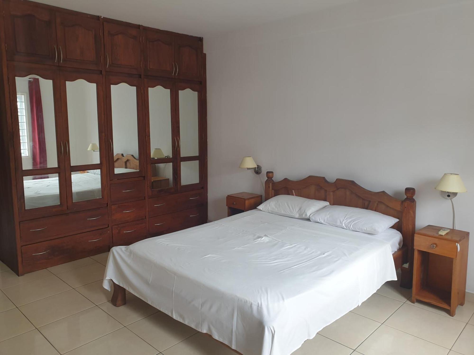 Palmont Commercial Self-Catering Apartments - Beau Vallon Exterior photo